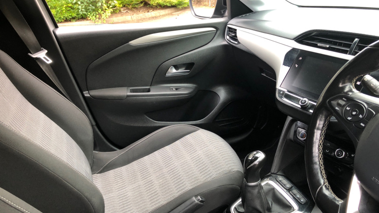 Vauxhall Corsa 1.2 SE Nav Premium 5dr Petrol Hatchback